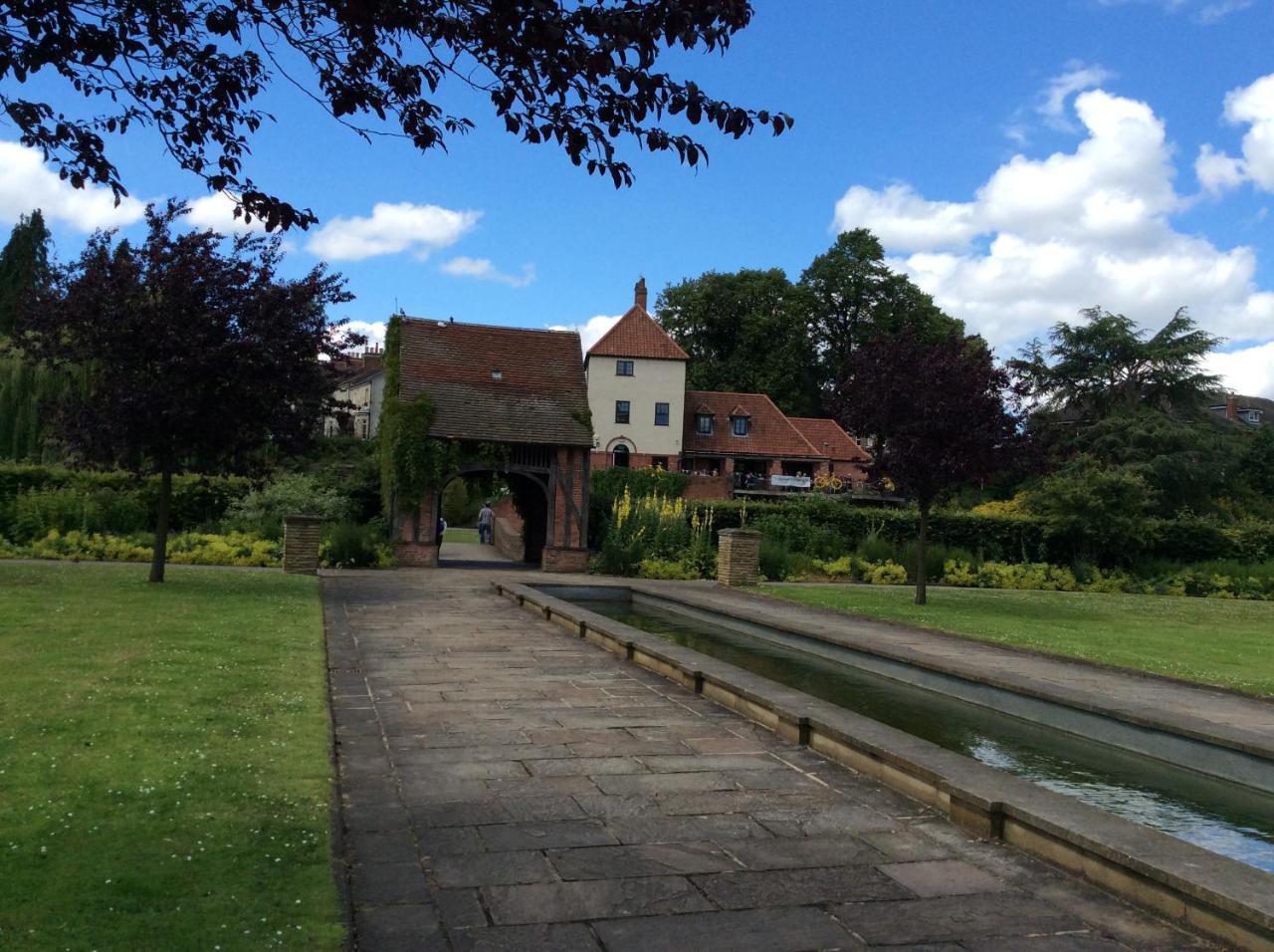Southlands Guest House York Exteriör bild